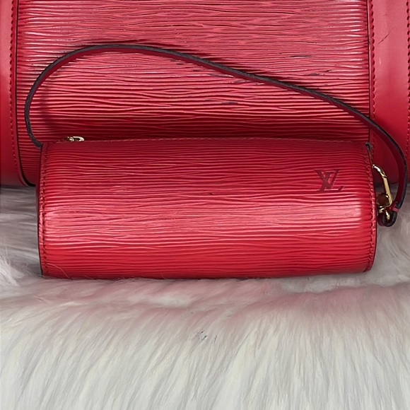 (MT68) Authentic Louis Vuitton 45 Epi Solferino w/Soufflot Pochette - Picture 4 of 16